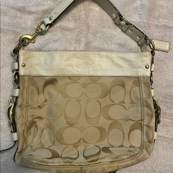 Coach purse - Picture 1 of 4